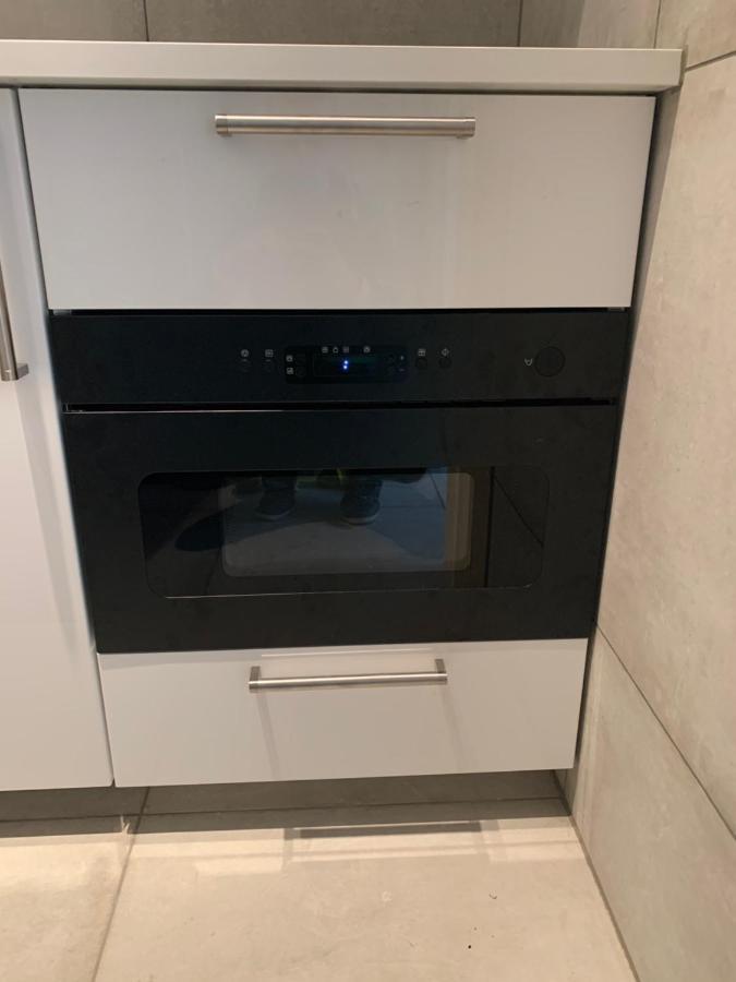 Les Oyats Apartment นิวว์ปอร์ท ภายนอก รูปภาพ